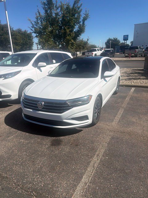 Used 2019 Volkswagen Jetta SE w/ Cold Weather Package FWD image 6
