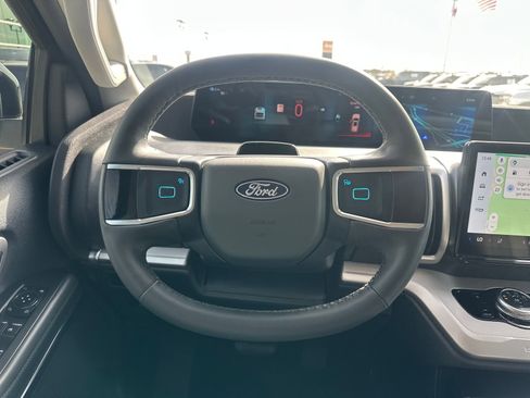 New 2026 Ford Expedition Active RWD image 14