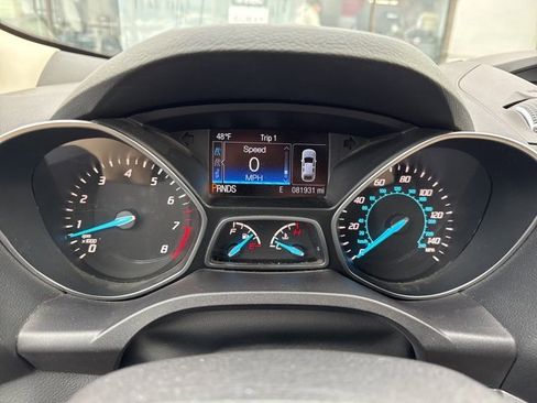 Used 2016 Ford Escape SE image 9