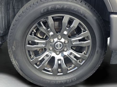 Used 2017 Nissan Titan Platinum Reserve image 34