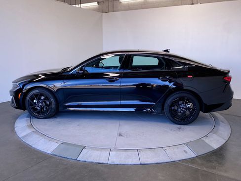 Certified 2026 Kia K5 GT-Line w/ GT-Line Premium Package FWD image 2