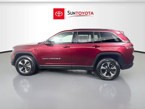 Used 2024 Jeep Grand Cherokee Limited 4xe AWD/4WD image 7