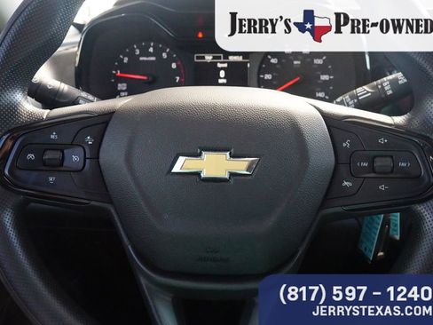 Used 2024 Chevrolet Trax LS FWD image 14