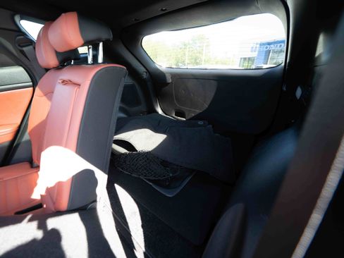 Used 2024 Kia Sportage SX AWD/4WD image 24