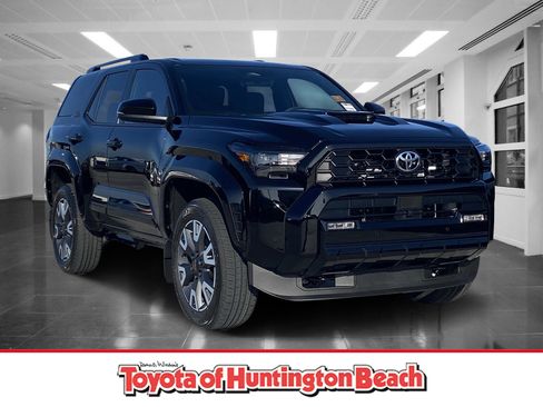 New 2026 Toyota 4Runner TRD Sport image 1