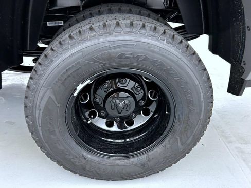New 2027 RAM 3500 Limited AWD/4WD image 24