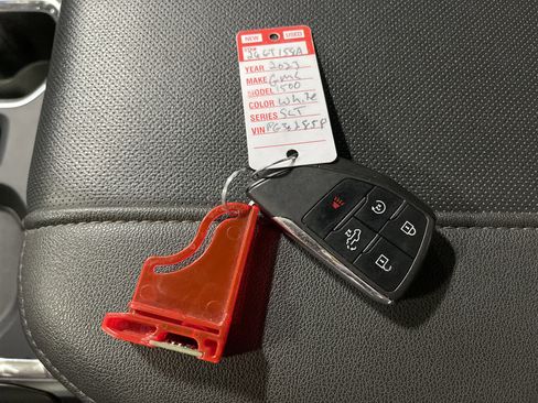 Used 2023 GMC Sierra 1500 SLT w/ SLT Premium Plus Package image 27