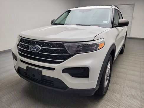 Used 2020 Ford Explorer XLT AWD/4WD image 15