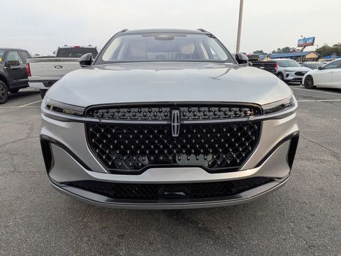 New 2026 Lincoln Nautilus Black Label w/ Jet Appearance Package image 9