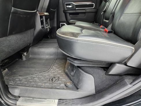 Used 2022 RAM 2500 Laramie image 8