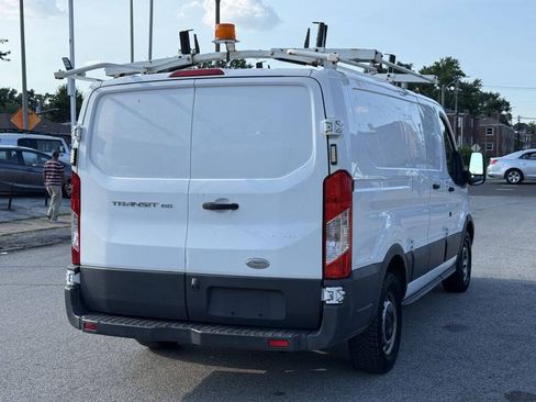 Used 2015 Ford Transit 150 130 Low Roof RWD image 4