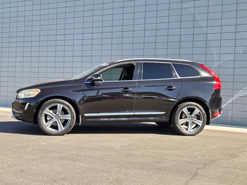 Used 2017 Volvo XC60 T6 Dynamic w/ Preferred Option Package AWD/4WD image 2