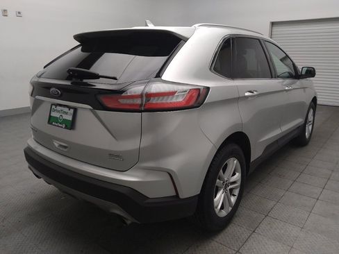 Used 2019 Ford Edge SEL w/ Equipment Group 201A FWD image 9