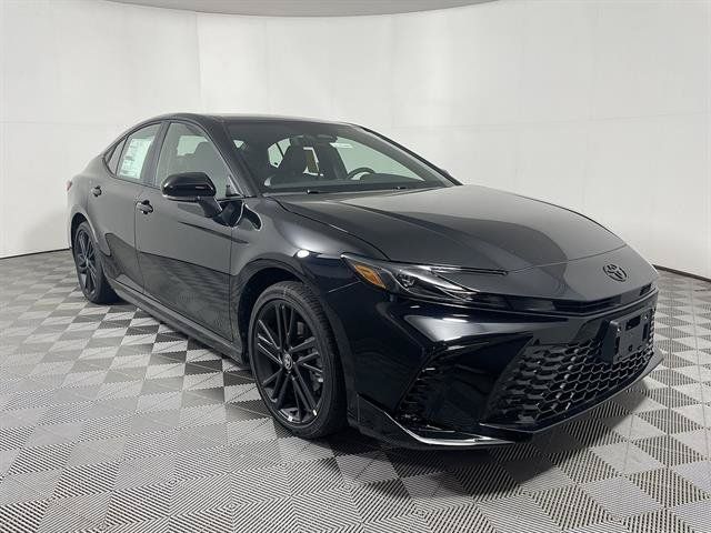 New 2026 Toyota Camry Hybrid AWD/4WD image 3