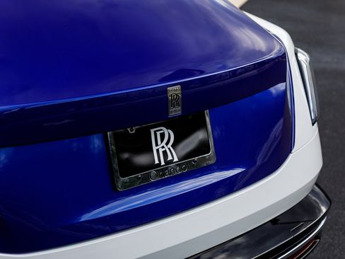 Used 2024 Rolls-Royce Spectre w/ Spectre Launch Package image 17