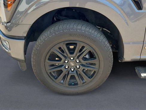 Used 2024 Ford F150 Platinum image 14