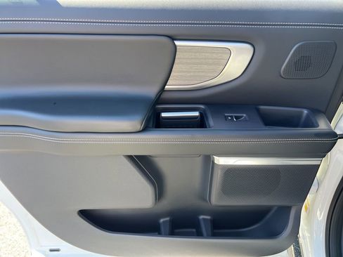 New 2026 Ford Expedition Max Platinum AWD/4WD image 17