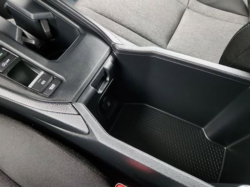 Used 2024 Honda Accord LX image 40