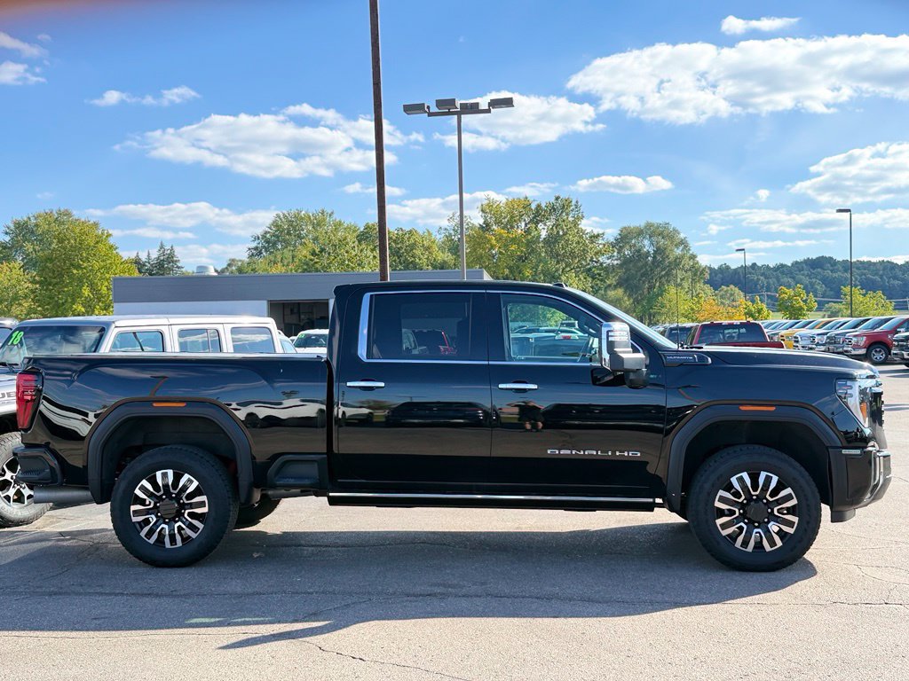 Used 2024 GMC Sierra 2500 Denali Ultimate AWD/4WD image 36