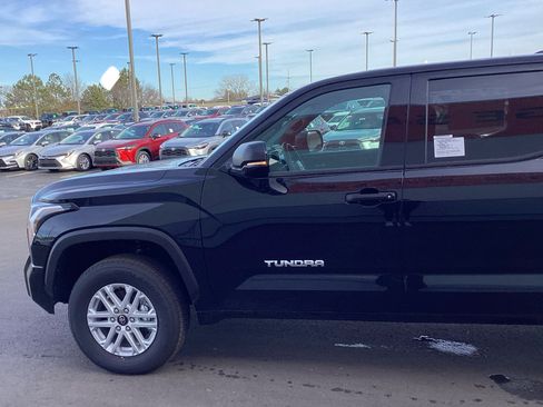 New 2026 Toyota Tundra SR5 image 5