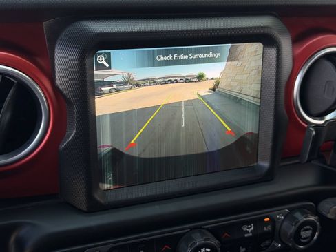 Used 2020 Jeep Gladiator Rubicon AWD/4WD image 20