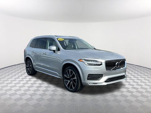 Used 2020 Volvo XC90 T6 Momentum AWD/4WD image 3