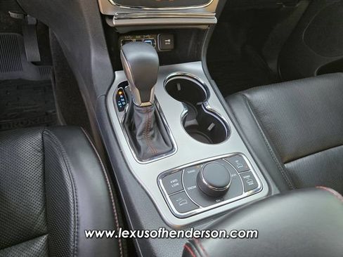 Used 2018 Jeep Grand Cherokee Trailhawk w/ Trailhawk Luxury Group AWD/4WD image 30