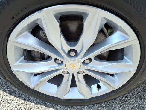 Used 2024 Chevrolet Malibu LT FWD image 11