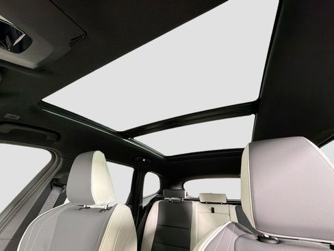 New 2026 BMW X1 xDrive28i w/ Convenience Package image 20