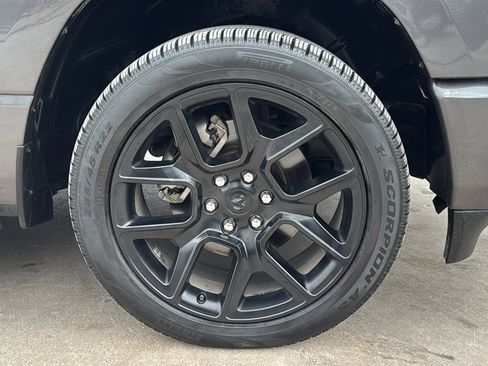 Used 2023 RAM 1500 Laramie image 31