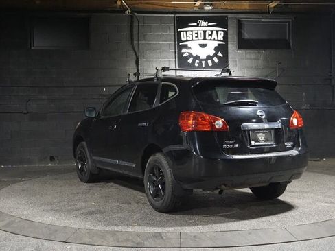Used 2013 Nissan Rogue S w/ Special Edition Pkg AWD/4WD image 3