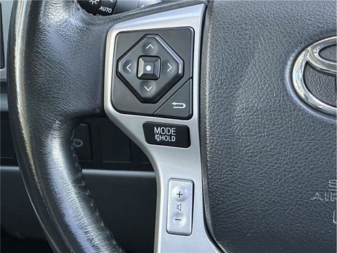 Used 2017 Toyota Sequoia SR5 image 23