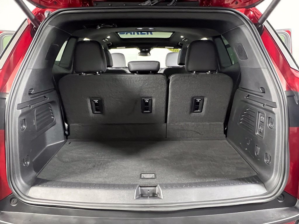 Certified 2025 Buick Enclave Preferred w/ Power Package AWD/4WD image 14