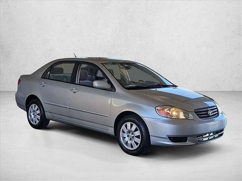 Used 2003 Toyota Corolla LE FWD image 3