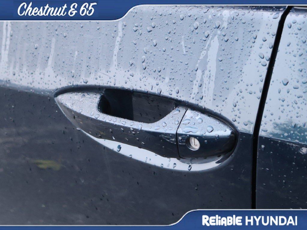 Used 2019 Toyota Corolla LE FWD image 23