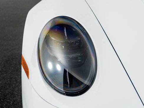 Used 2025 Porsche 911 Carrera 4 GTS image 22