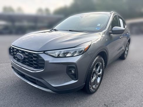 Used 2025 Ford Escape ST-Line Select AWD/4WD image 1