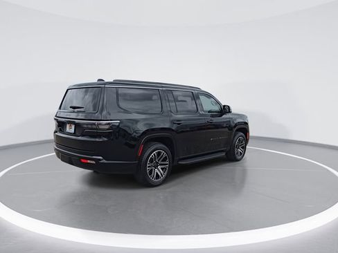 New 2026 Jeep Grand Wagoneer 2WD image 8