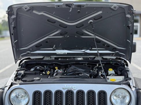 Used 2016 Jeep Wrangler Unlimited Sport w/ Quick Order Package 24S AWD/4WD image 45