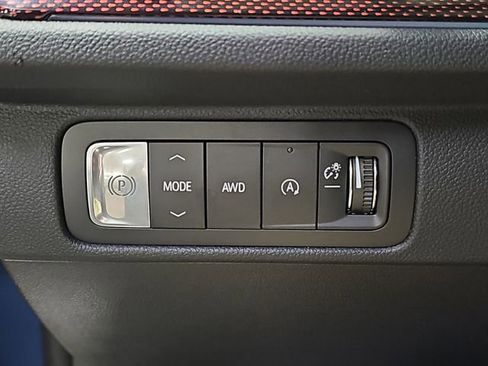 New 2026 Chevrolet Traverse Z71 w/ Enhanced Driving Package image 17