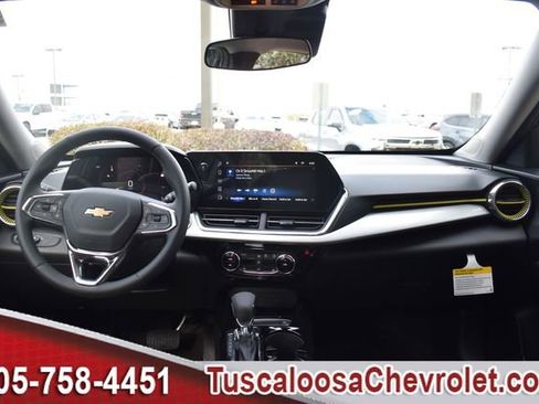 New 2026 Chevrolet Trax LT w/ LT Convenience Package image 3