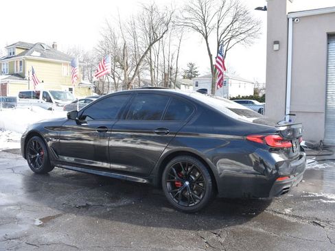 Used 2023 BMW 530e xDrive w/ Executive Package image 8