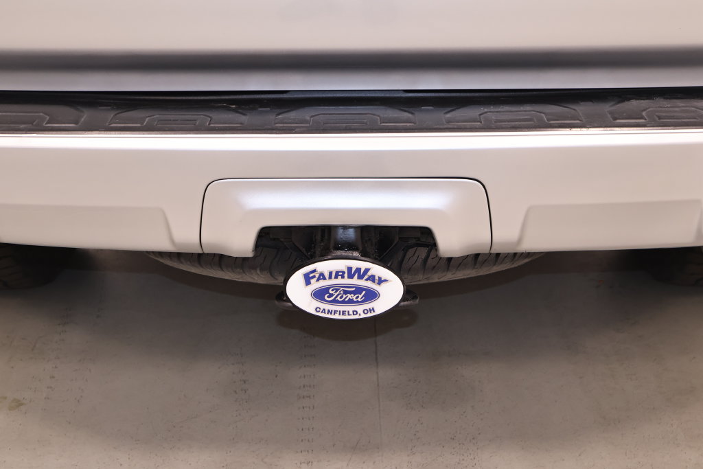 Used 2016 Toyota 4Runner SR5 AWD/4WD image 34