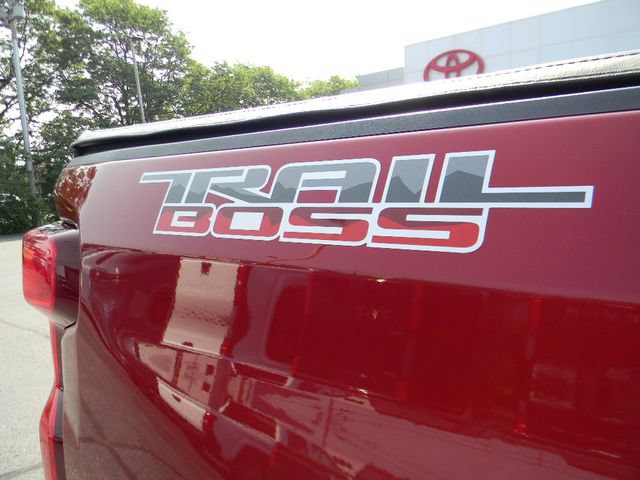 Used 2022 Chevrolet Silverado 1500 LT Trail Boss w/ LT Trail Boss Premium Package AWD/4WD image 10