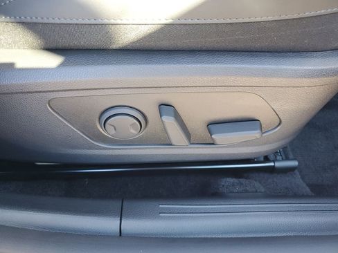 New 2026 Kia K5 EX image 9