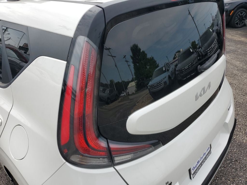 Used 2024 Kia Soul EX FWD image 13