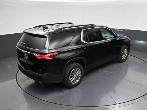 Used 2023 Chevrolet Traverse LT FWD image 31