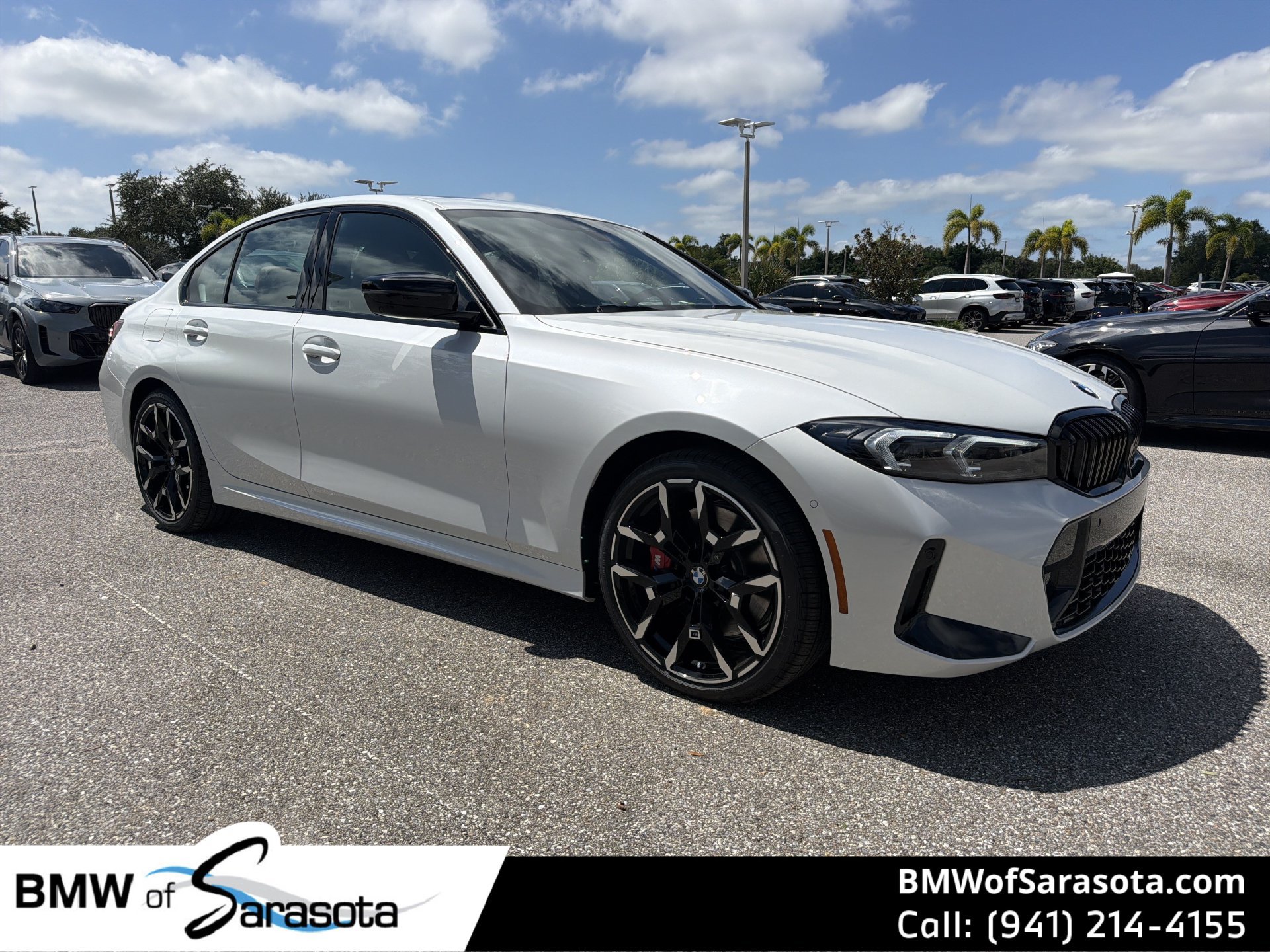 New 2026 BMW 330i Sedan w/ M Sport Package RWD 360° Tour