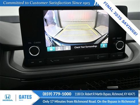 New 2025 Honda Accord SE image 18