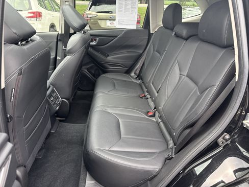 Used 2019 Subaru Forester Touring AWD/4WD image 26